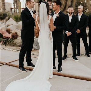 Cathedral viel with rhinestones